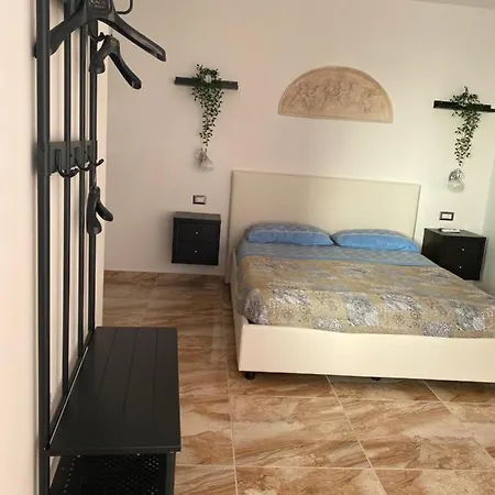 Pensión L'oasi Del Tuffatore Agropoli