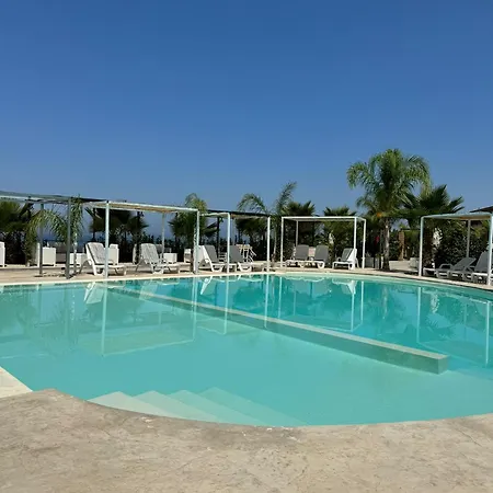 L'oasi Del Tuffatore Guest house *