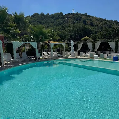 Pensjonat L'oasi Del Tuffatore 4*